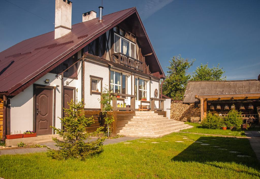 Usadba Belovezhskoye Pomestye Hotel Kamenyuki Kültér fotó