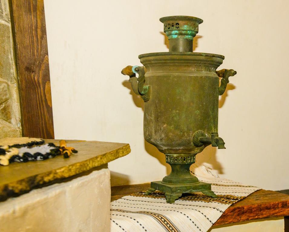 Usadba Belovezhskoye Pomestye Hotel Kamenyuki Kültér fotó